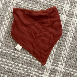 Kate Quinn - Bandana Bib